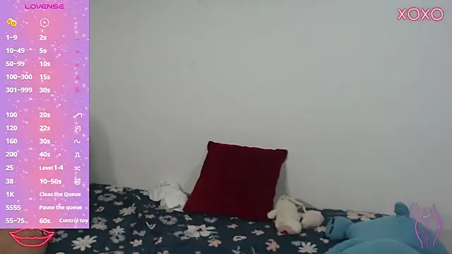 Allison 19   online show from October 2025 10:14:02 AM