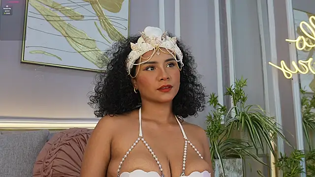 ellette   online show from March 2026 07:11:01 PM