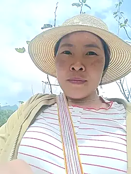 vivi cute online show from October 2025 04:22:02 AM