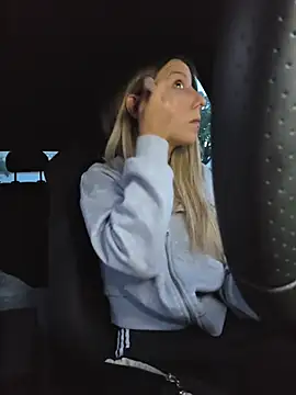 PetiteSecrets online show from November 2025 05:00:01 PM