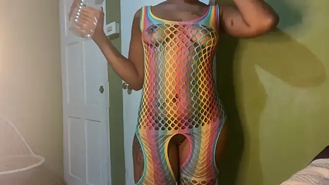 Liaprettygirl online show from April 2026 04:02:02 AM