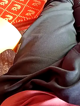 dolphiinn online show from November 2025 05:08:02 AM