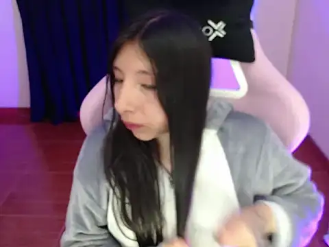 ScarlettShirahoshi online show from September 2025 11:46:02 AM