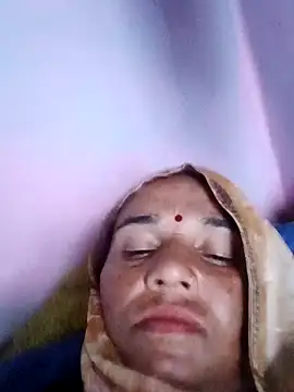 Pinky12A online show from October 2025 03:47:01 AM