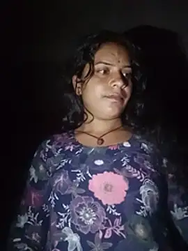 Snapshot of Mohini-xx chatting on August 2026 10:45:01 PM Mohini-xx online show from August 2026 10:45:01 PM