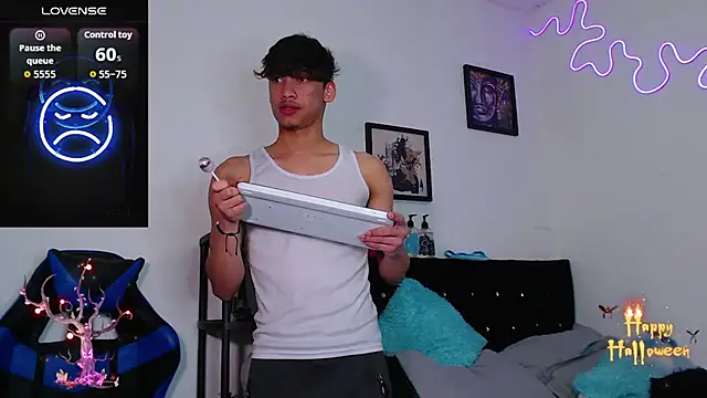 Gael Jones online show from October 2025 05:44:02 AM