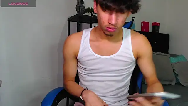 Gael Jones online show from November 2025 12:43:01 AM