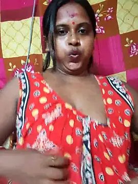 Hot-Show2 online show from October 2025 04:15:02 PM