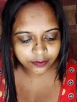 Hot-Show2 online show from October 2025 08:42:02 PM