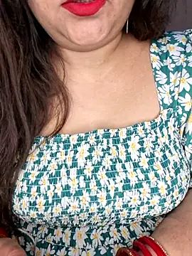 indian-hotmilfs online show from April 2026 07:39:01 PM