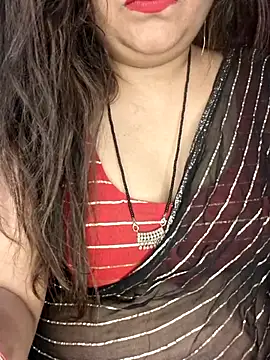 Snapshot of indian-hotmilfs chatting on April 2026 07:27:02 PM indian-hotmilfs online show from April 2026 07:27:02 PM