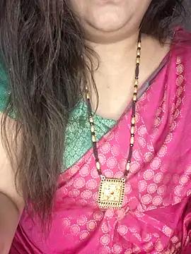 Snapshot of indian-hotmilfs chatting on May 2026 01:11:02 AM indian-hotmilfs online show from May 2026 01:11:02 AM