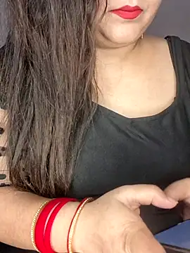 Snapshot of indian-hotmilfs chatting on June 2026 07:08:02 PM indian-hotmilfs online show from June 2026 07:08:02 PM