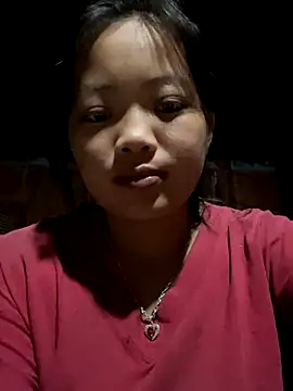 Lyrasss online show from October 2025 05:22:01 PM