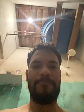 spiderfindom online show from July 2026 07:35:01 PM