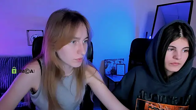 lizzie boom online show from October 2025 12:57:02 PM