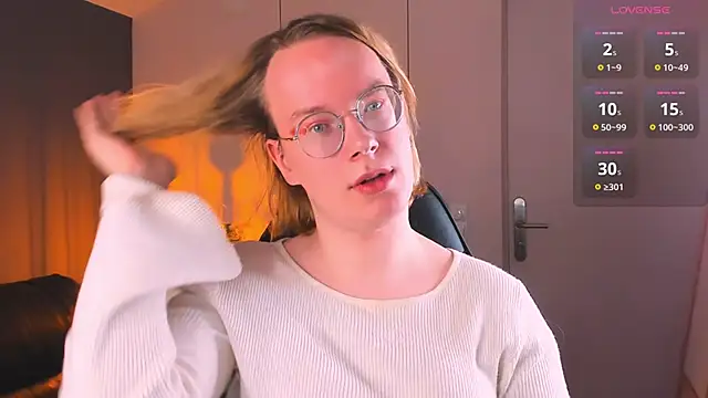 Snapshot of Amanda_Butlerr chatting on October 2025 11:19:02 AM Amanda Butlerr online show from October 2025 11:19:02 AM