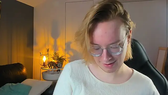 Snapshot of Amanda_Butlerr chatting on October 2025 10:05:02 AM Amanda Butlerr online show from October 2025 10:05:02 AM