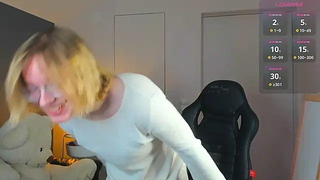 Snapshot of Amanda_Butlerr chatting on October 2025 10:12:01 AM Amanda Butlerr online show from October 2025 10:12:01 AM