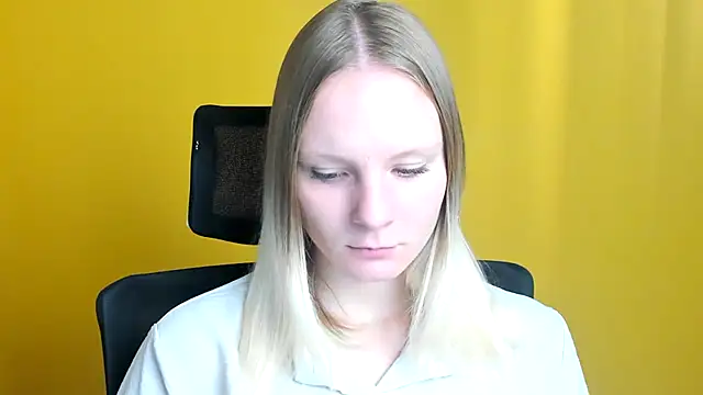 Snapshot of Kassandra_XX chatting on September 2025 11:01:02 AM Kassandra XX online show from September 2025 11:01:02 AM