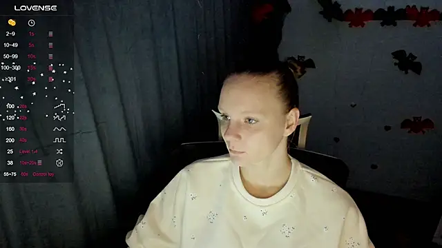 Snapshot of Kassandra_XX chatting on October 2025 01:23:02 PM Kassandra XX online show from October 2025 01:23:02 PM