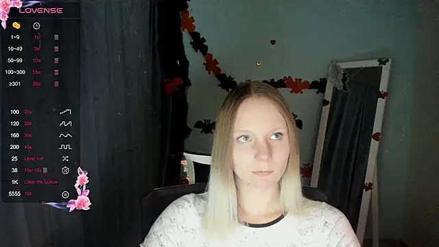 Snapshot of Kassandra_XX chatting on October 2025 01:14:01 PM Kassandra XX online show from October 2025 01:14:01 PM