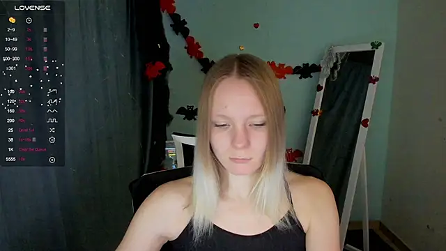 Snapshot of Kassandra_XX chatting on October 2025 01:01:02 PM Kassandra XX online show from October 2025 01:01:02 PM