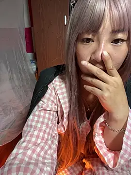 AAANINE22 online show from October 2025 02:31:02 AM