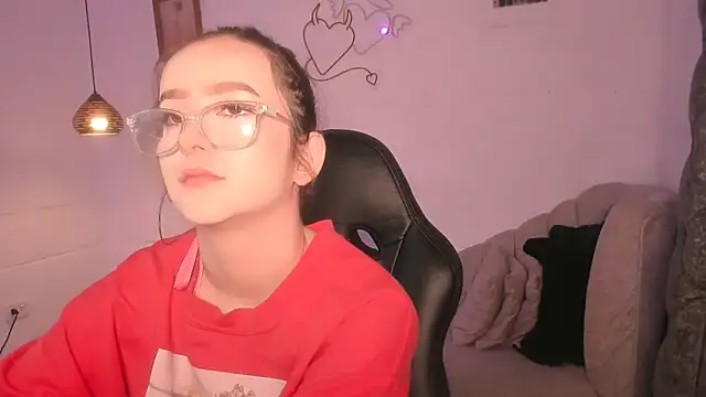 kristal joi dl online show from September 2025 12:38:02 PM