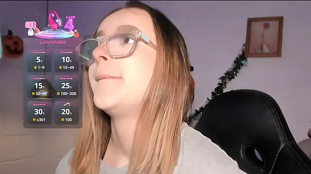 kristal joi dl online show from October 2025 12:50:01 PM