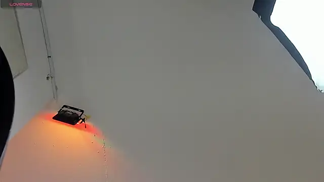 kristal joi dl online show from November 2025 02:30:02 PM