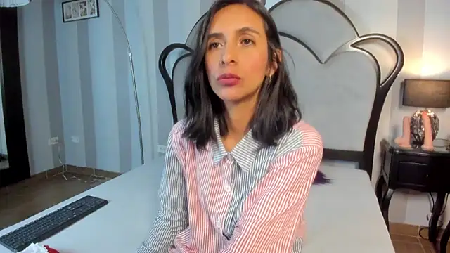 MiaAmore  online show from February 2026 06:59:02 PM