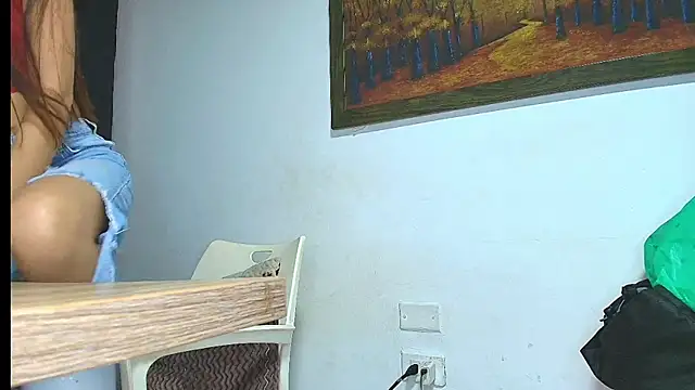 Snapshot of Arlet_pink chatting on September 2025 01:25:02 PM Arlet pink online show from September 2025 01:25:02 PM