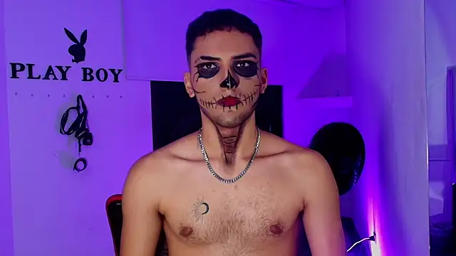 AlekRuizx online show from November 2025 12:01:02 AM