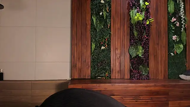 AustinJones  online show from March 2026 07:16:02 PM