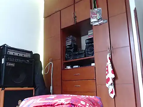 Diego  Barbarie   online show from November 2025 08:08:01 PM