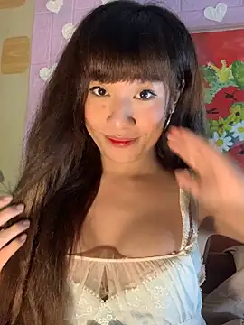 SassyLaurier online show from October 2025 07:23:02 PM