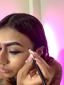 Dirty isabella18 online show from September 2025 09:38:01 PM