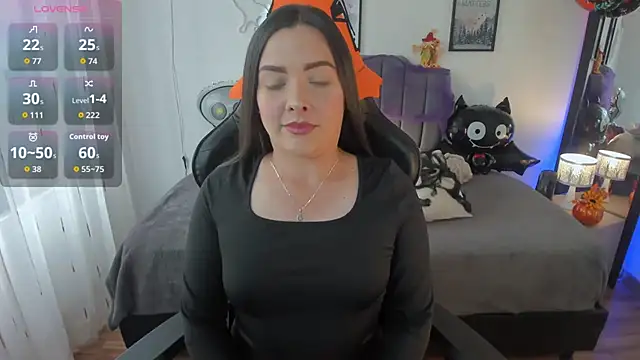 amaia monet online show from October 2025 08:21:02 PM