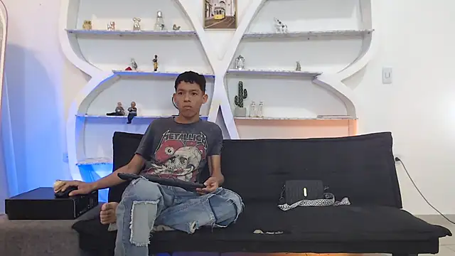 BEAUTY BOYS1 online show from November 2025 07:18:01 AM