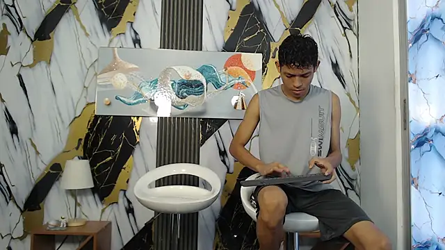 BEAUTY BOYS1 online show from February 2026 07:22:01 PM