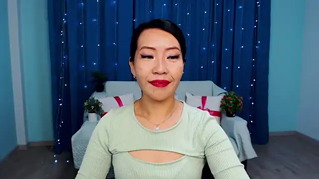 LiaPak online show from September 2025 12:00:02 AM
