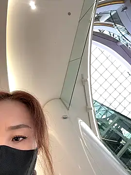 xiaoliansweet online show from October 2025 06:25:01 AM