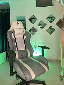 Bella-kim- online show from March 2026 03:23:01 AM