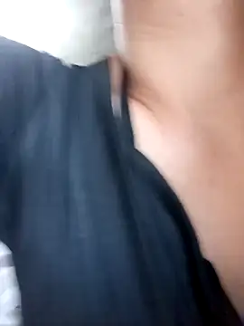 Snapshot of milo123-xx chatting on September 2025 11:39:02 PM milo123-xx online show from September 2025 11:39:02 PM