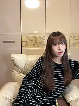 Snapshot of ANZ5201 chatting on October 2025 03:43:01 PM ANZ5201 online show from October 2025 03:43:01 PM