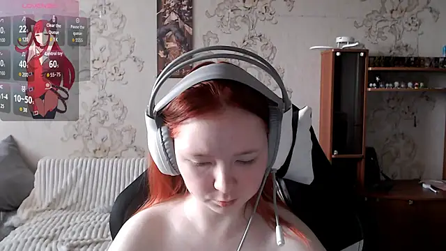 PansyBorriello online show from October 2025 07:07:02 AM