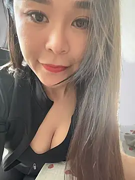 Snapshot of penny996 chatting on November 2025 02:28:02 AM penny996 online show from November 2025 02:28:02 AM
