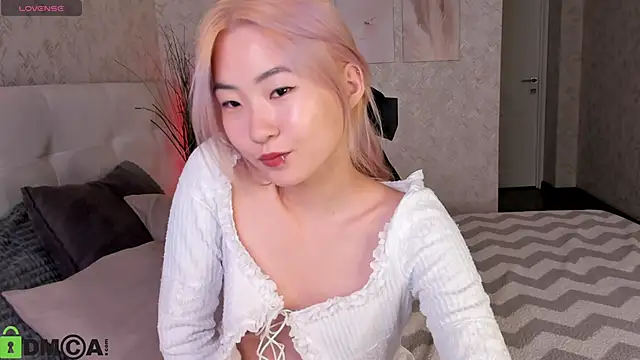 Aisi 18 online show from September 2025 06:02:01 AM