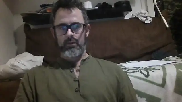 whatYwantMorrre online show from December 2025 07:09:01 PM